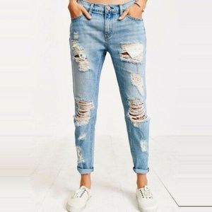 BDG Urban Outfitters Slim Boyfriend Low Rise Denim